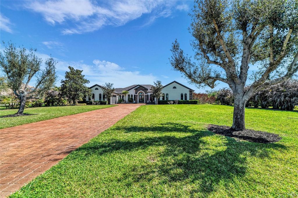 22805 NIGHT HERON WAY