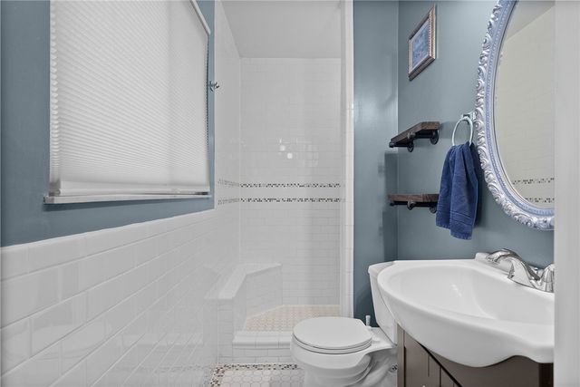 1486 Greendale Dr, Plum Boro, PA 15239