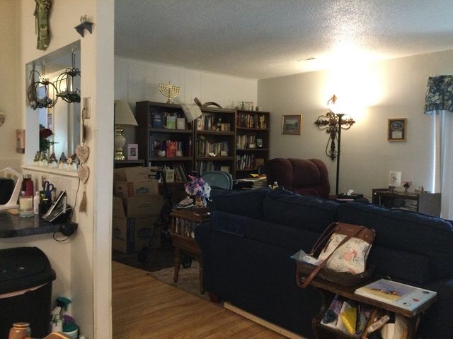 685 Oak Street 4-4, Brockton, MA 02301