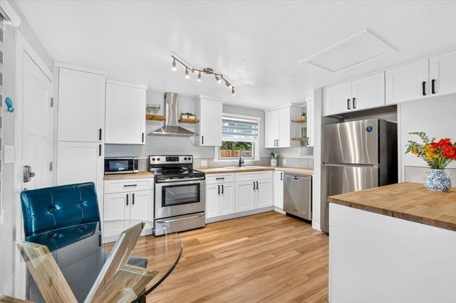 5624 N Alberta St, Spokane, WA 99205