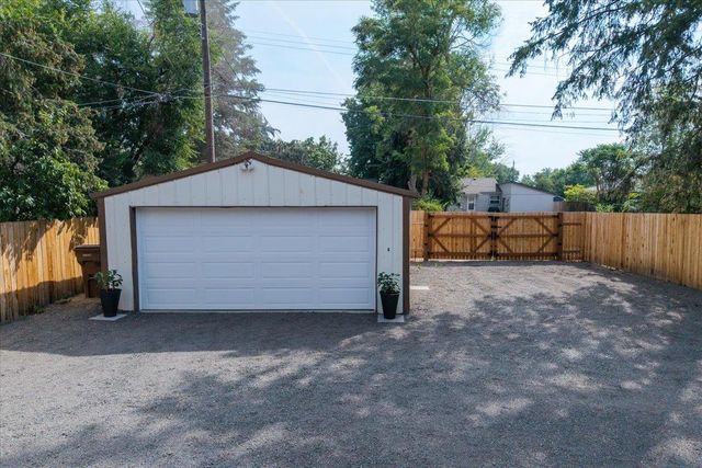 5624 N Alberta St, Spokane, WA 99205
