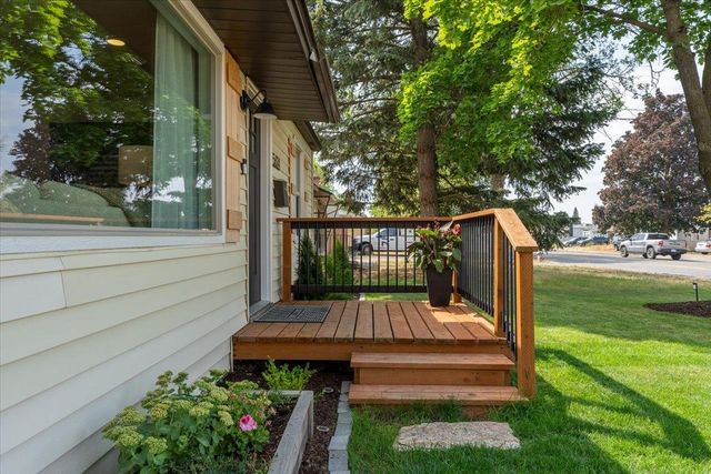 5624 N Alberta St, Spokane, WA 99205