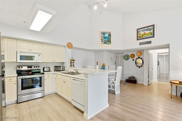 1180 Wildwood Lakes BLVD 303, Naples, FL 34104