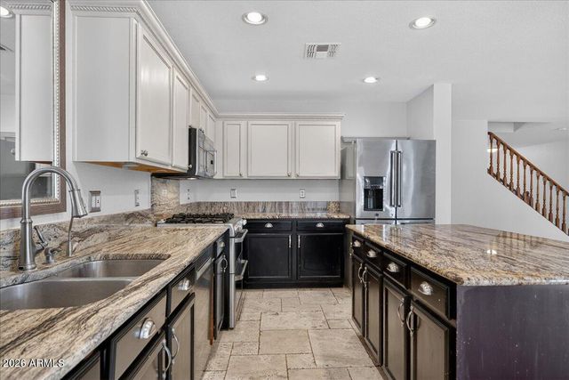 28411 N 33RD Avenue, Phoenix, AZ 85083