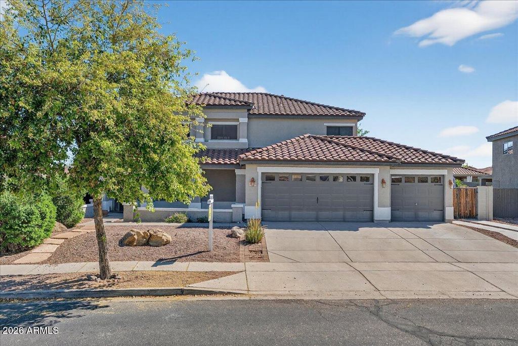 28411 N 33RD Avenue, Phoenix, AZ 85083