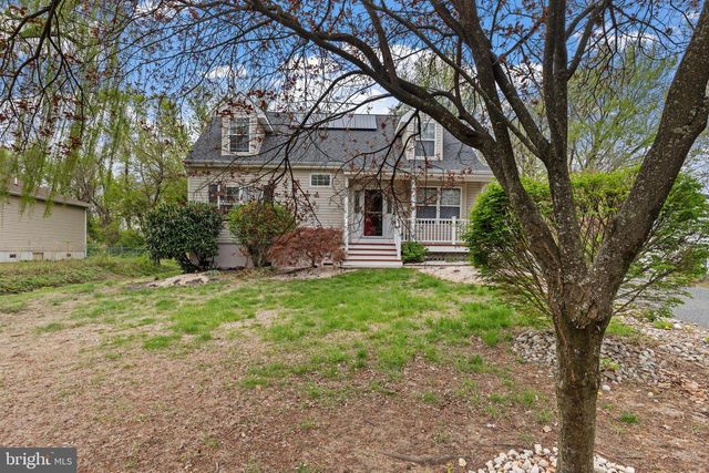 168 FAIRFAX DR, Cinnaminson, NJ 08077