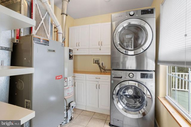 168 FAIRFAX DR, Cinnaminson, NJ 08077