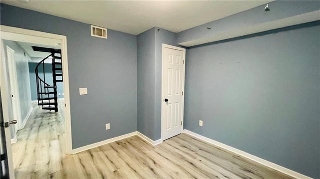 656 Cedar Avenue NW, Atlanta, GA 30318