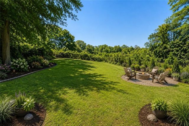 656 Cedar Avenue NW, Atlanta, GA 30318