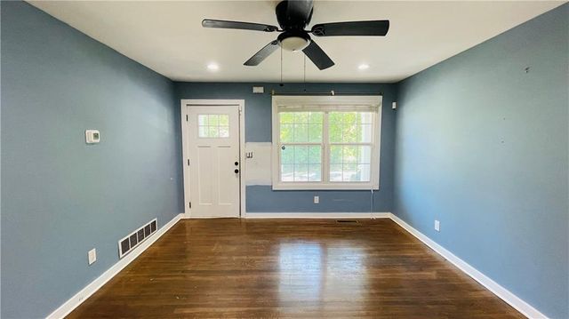 656 Cedar Avenue NW, Atlanta, GA 30318