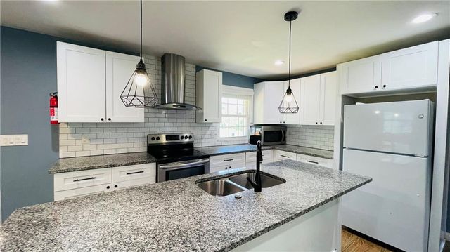 656 Cedar Avenue NW, Atlanta, GA 30318