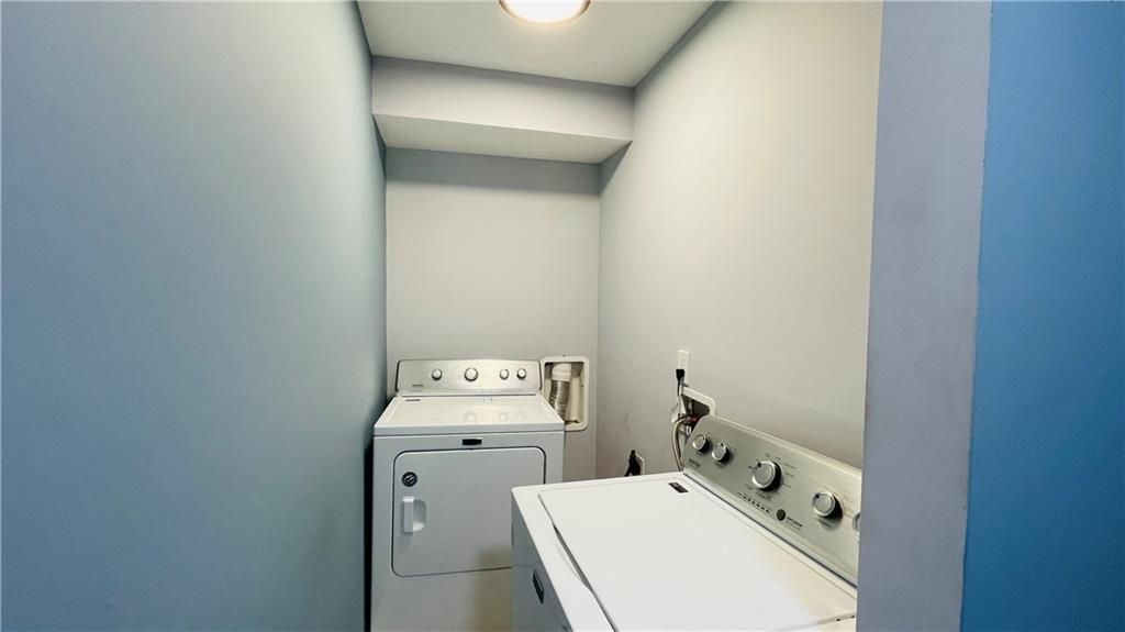 Image 20 of property listing at 656 Cedar Avenue NW, Atlanta, GA 30318