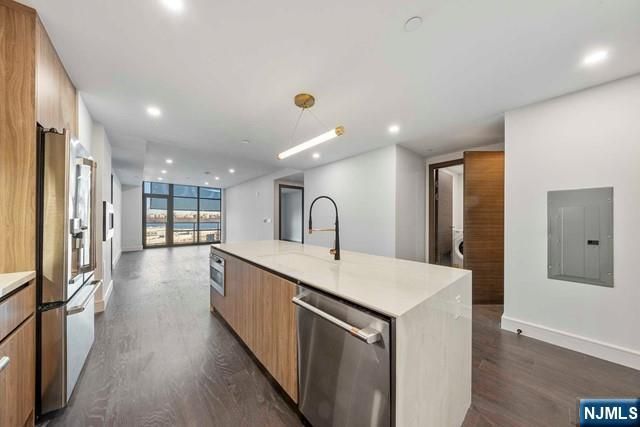 8701 Churchill Road 904, North Bergen, NJ 07047