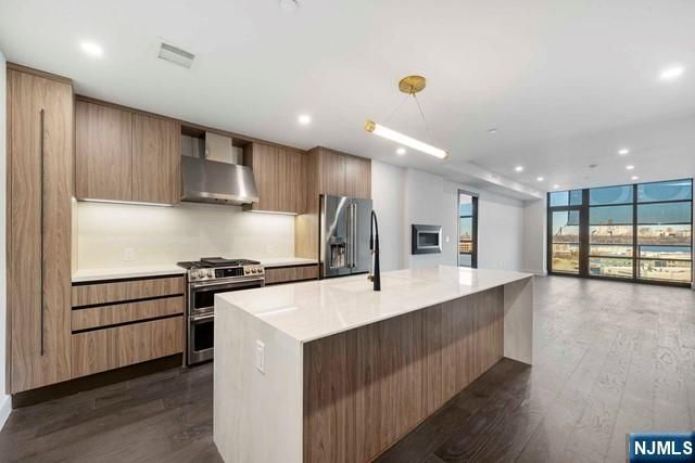 8701 Churchill Road 904, North Bergen, NJ 07047