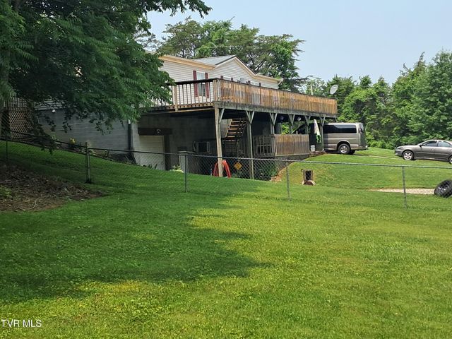 860 Iron Bridge Road, Mosheim, TN 37818
