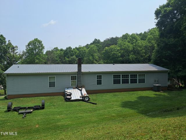 860 Iron Bridge Road, Mosheim, TN 37818