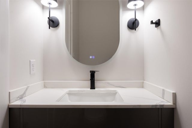 2229 Blalock Road, Houston, TX 77080