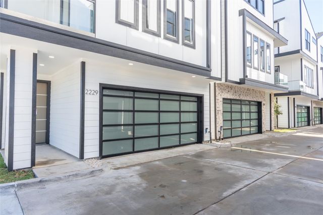 2229 Blalock Road, Houston, TX 77080