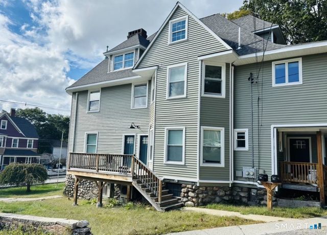 142 Broad Street, Norwich, CT 06360