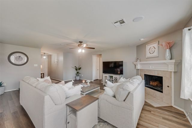 9805 Tanglebrush Drive, Mckinney, TX 75072