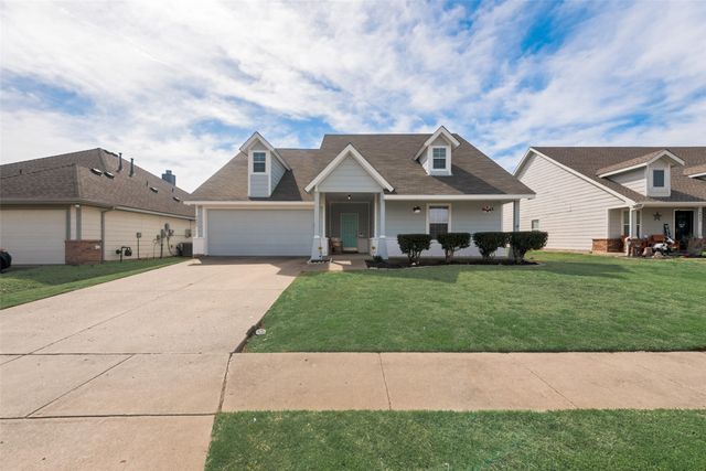 9805 Tanglebrush Drive, Mckinney, TX 75072