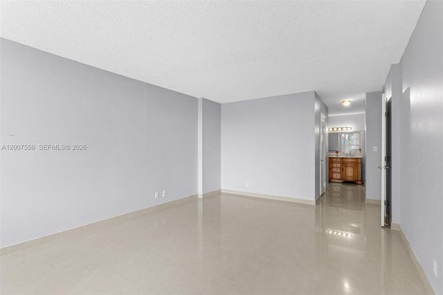 3800 S Ocean Drive 301, Hollywood, FL 33019