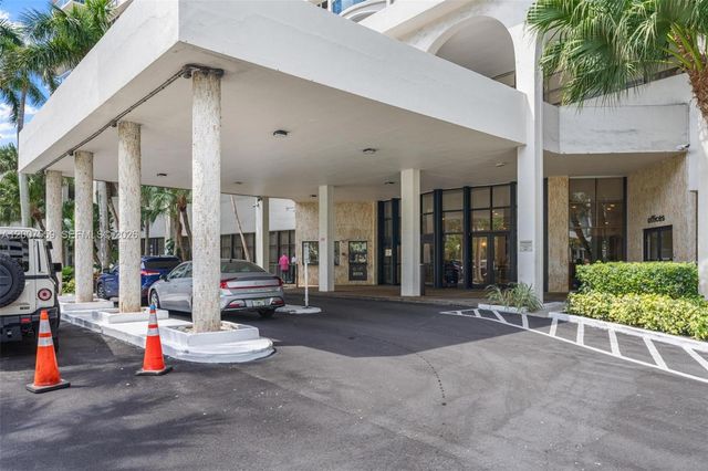 3800 S Ocean Drive 301, Hollywood, FL 33019