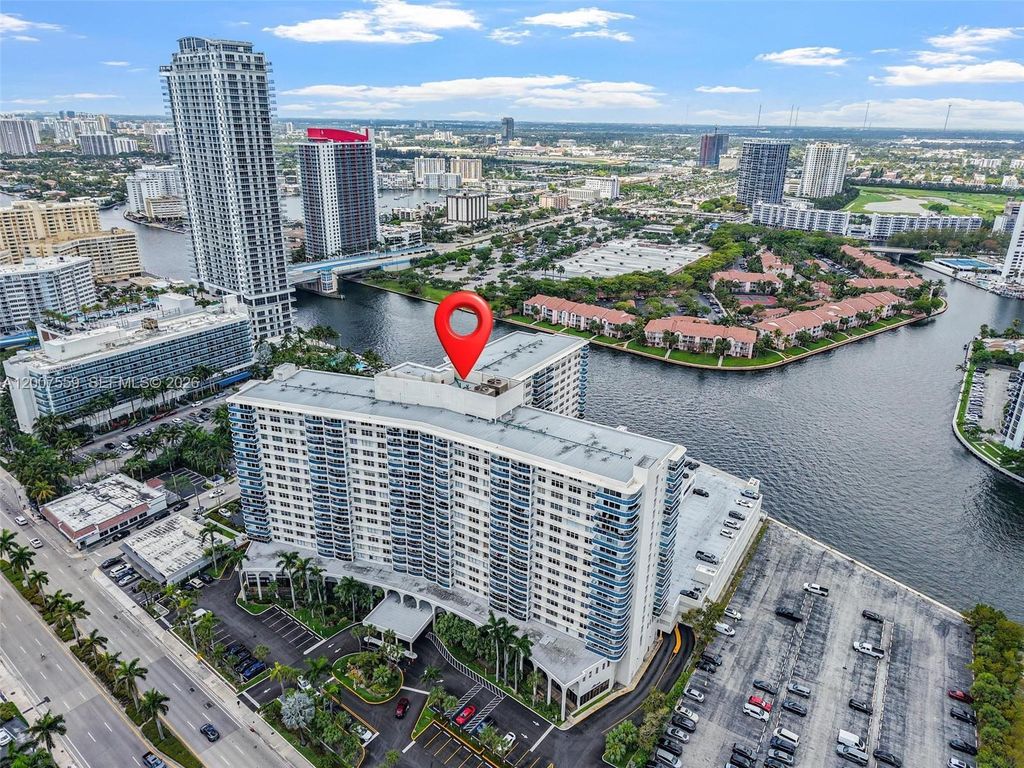 3800 S Ocean Drive 301, Hollywood, FL 33019