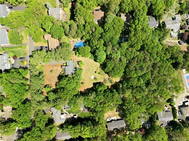 37 Winston Drive, Smithtown, NY 11787