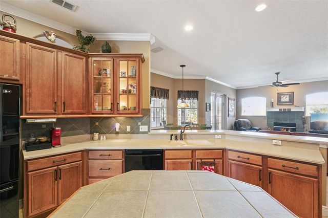 502 WILLOWLAKE COURT, Lake Mary, FL 32746