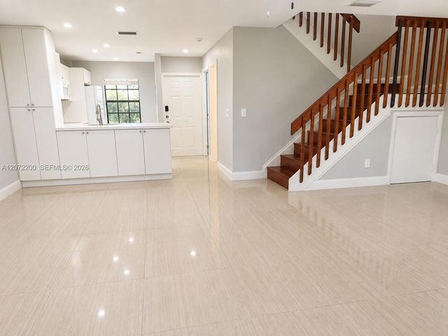 510 NW 103rd Terrace, Pembroke Pines, FL 33026