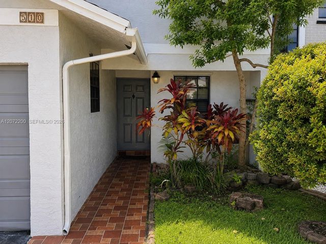 510 NW 103rd Terrace, Pembroke Pines, FL 33026