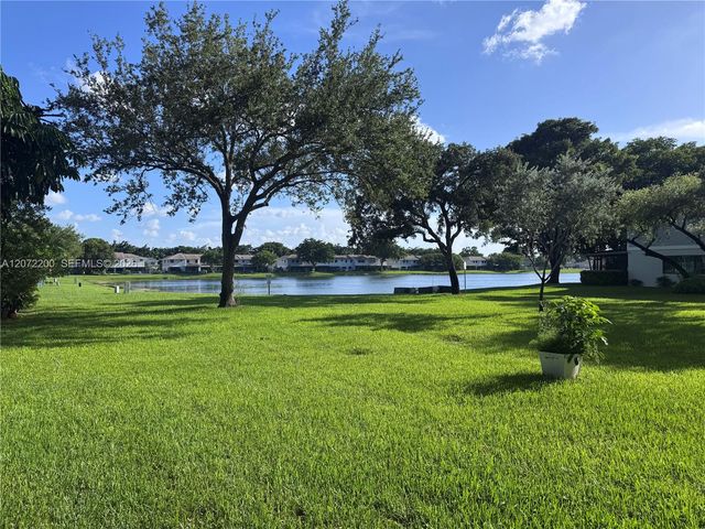 510 NW 103rd Terrace, Pembroke Pines, FL 33026