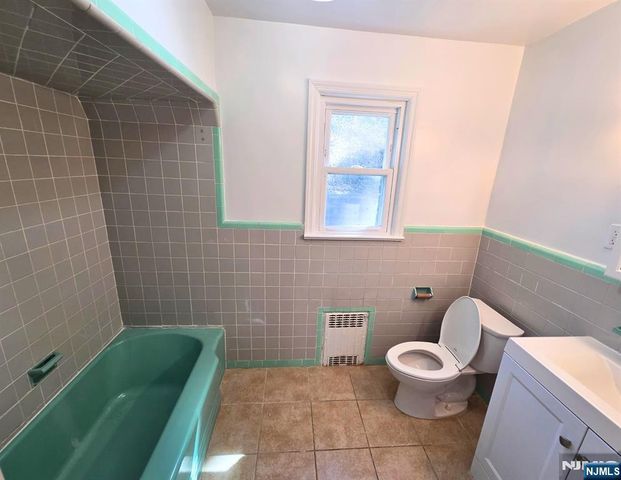 118-120 Nolton Street 1, Belleville, NJ 07109