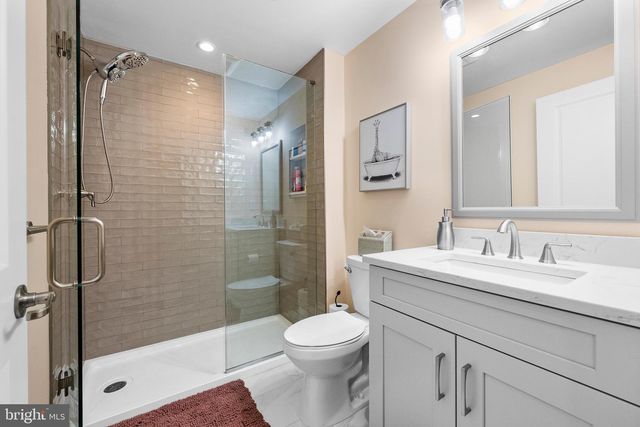 26 DOGLEG LN, Lawrence Township, NJ 08648