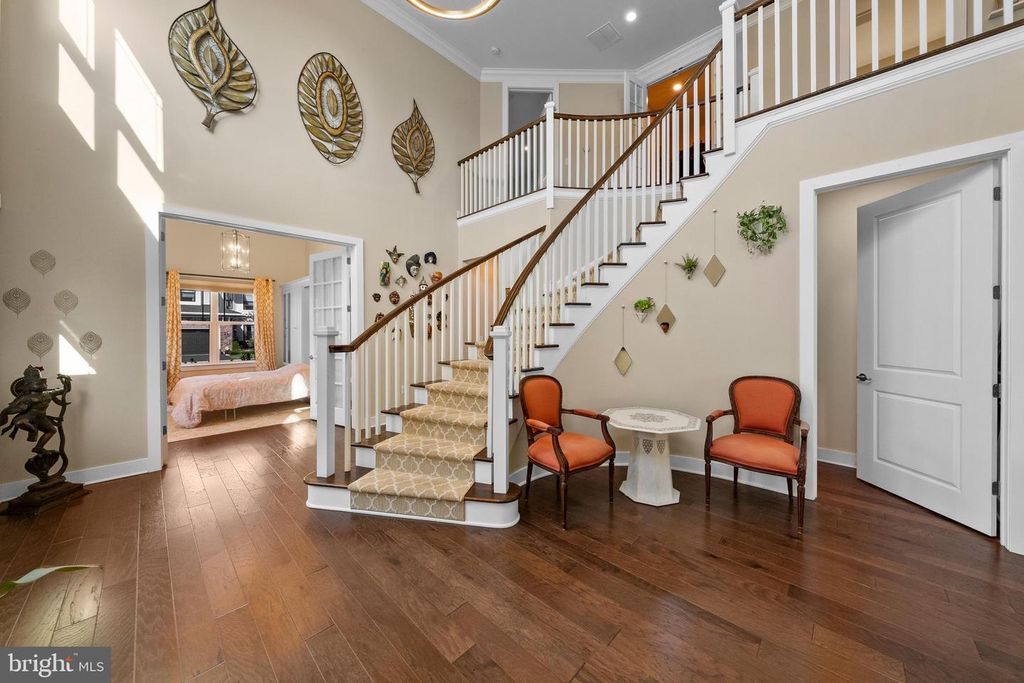 Image 16 of property listing at 26 DOGLEG LN, Lawrence Township, NJ 08648