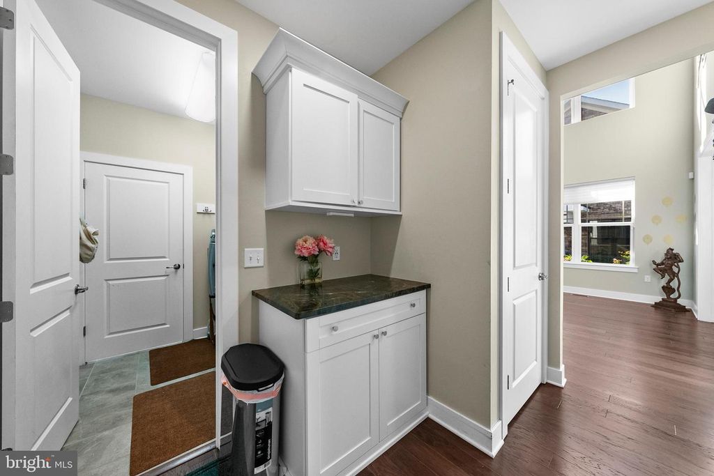 Image 37 of property listing at 26 DOGLEG LN, Lawrence Township, NJ 08648