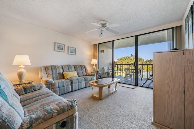 11590 SHIPWATCH DRIVE 347, Largo, FL 33774