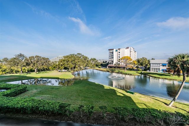 11590 SHIPWATCH DRIVE 347, Largo, FL 33774