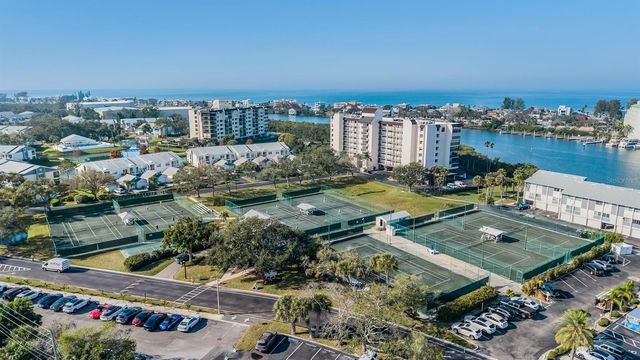 11590 SHIPWATCH DRIVE 347, Largo, FL 33774