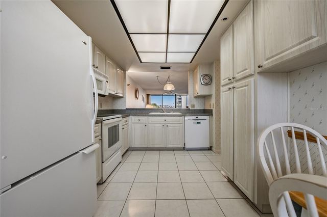 11590 SHIPWATCH DRIVE 347, Largo, FL 33774