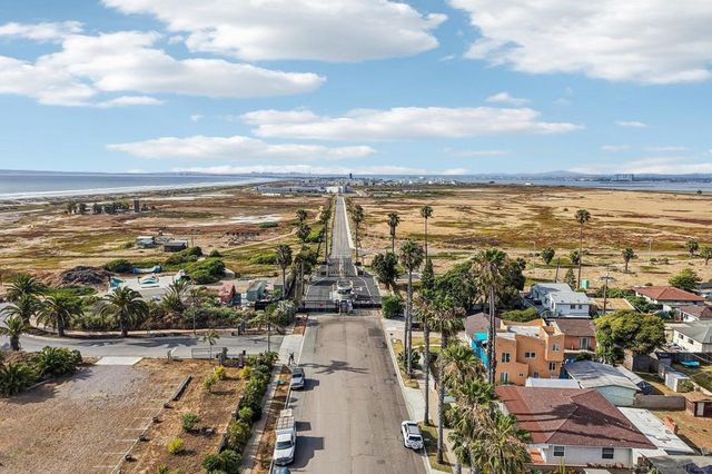 559 Silver Strand Blvd, Imperial Beach, CA 91932