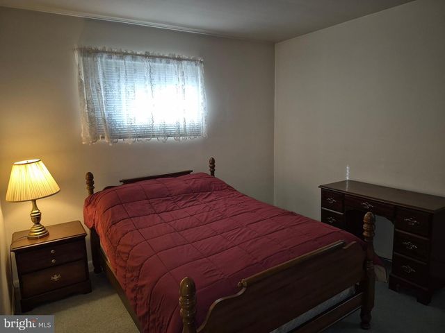 602 CARSONIA AVE, Reading, PA 19606