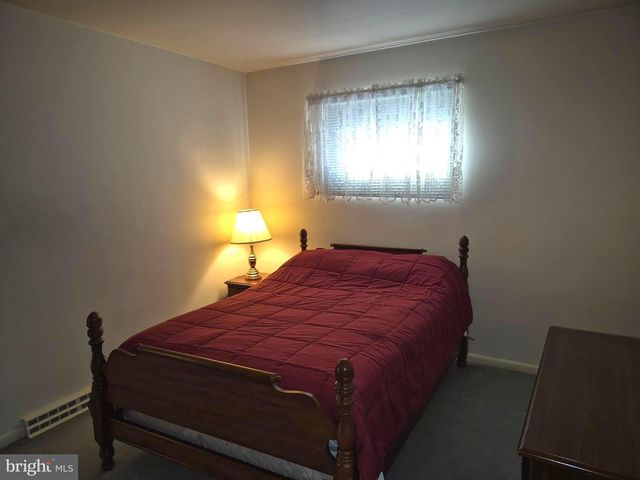 602 CARSONIA AVE, Reading, PA 19606