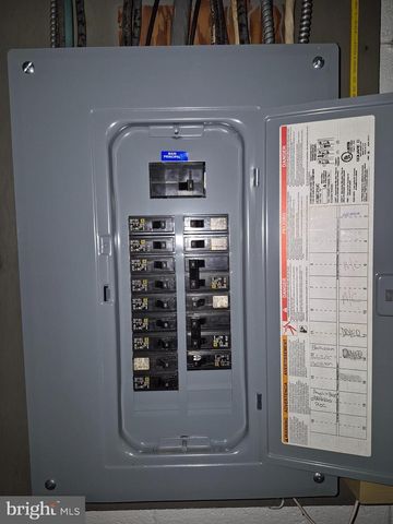 602 CARSONIA AVE, Reading, PA 19606