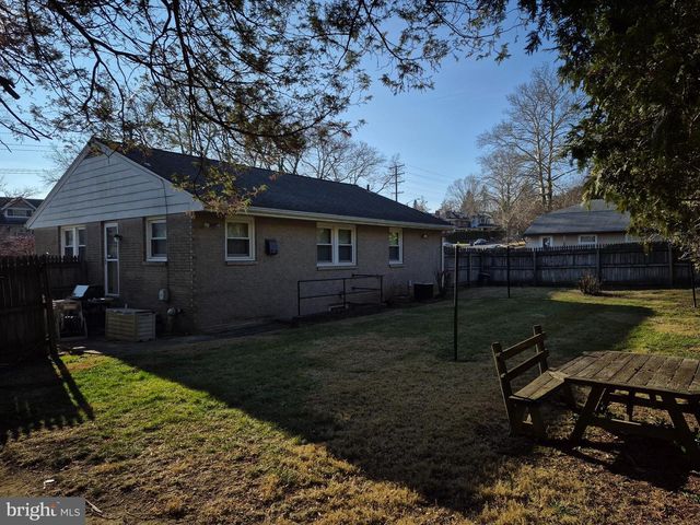 602 CARSONIA AVE, Reading, PA 19606