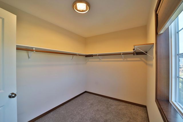 978 York Crt, Brainerd, MN 56401