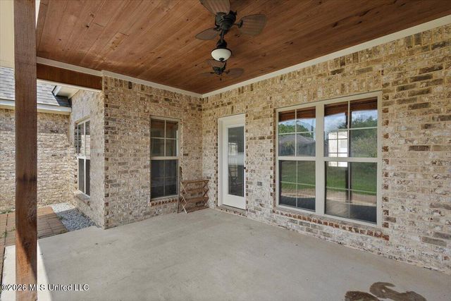 160 Western Ridge Circle, Canton, MS 39046