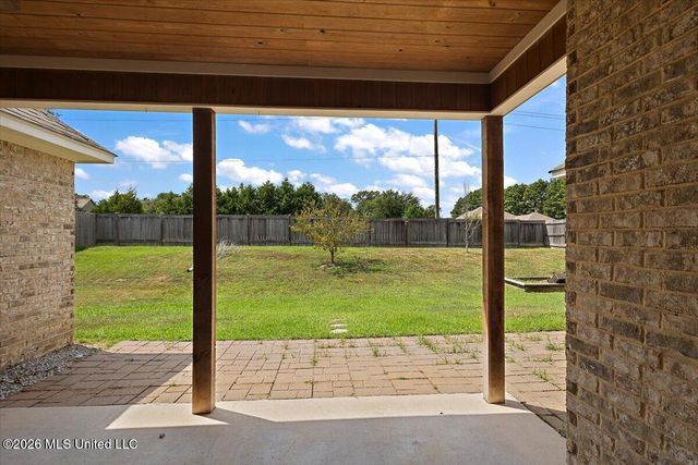 160 Western Ridge Circle, Canton, MS 39046
