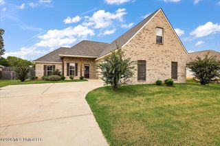 160 Western Ridge Circle, Canton, MS 39046